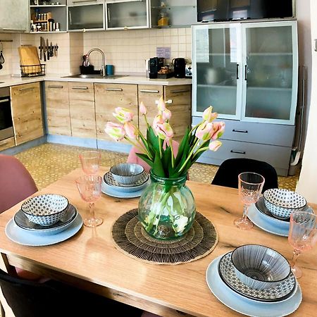 Two Bedroom Apartment -Welcome To Burgas- Top Location, Central Station, Main Walking Street, Sea Garden, Near The Beach 외부 사진