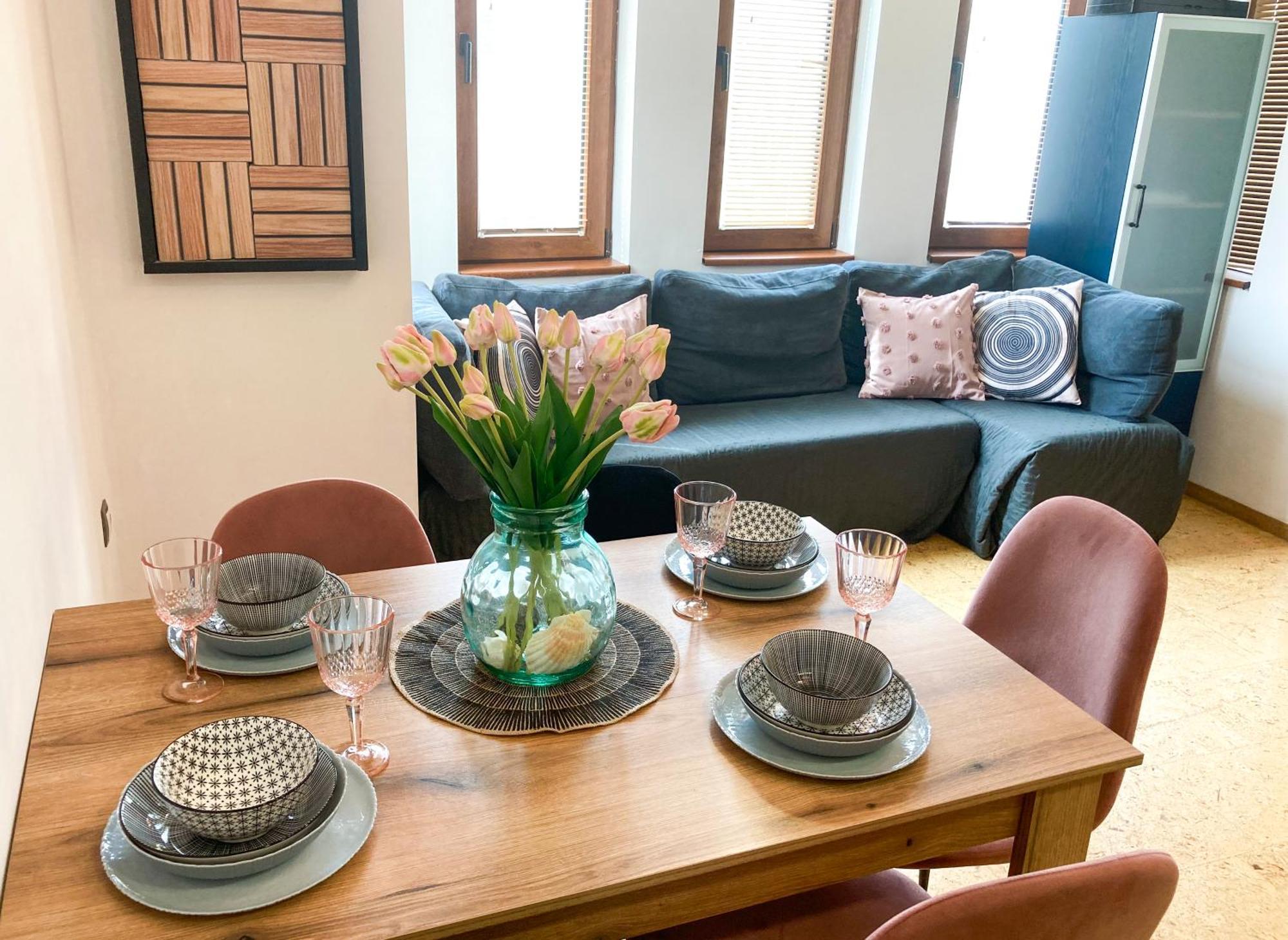Two Bedroom Apartment -Welcome To Burgas- Top Location, Central Station, Main Walking Street, Sea Garden, Near The Beach 외부 사진